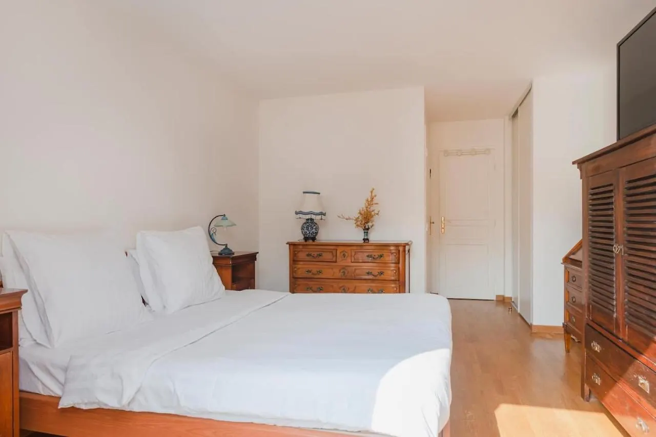 Apartment Beaudelaire Center